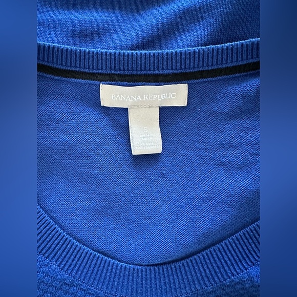 Banana Republic Royal Blue Scoop Sweater - size S - Picture 4 of 4